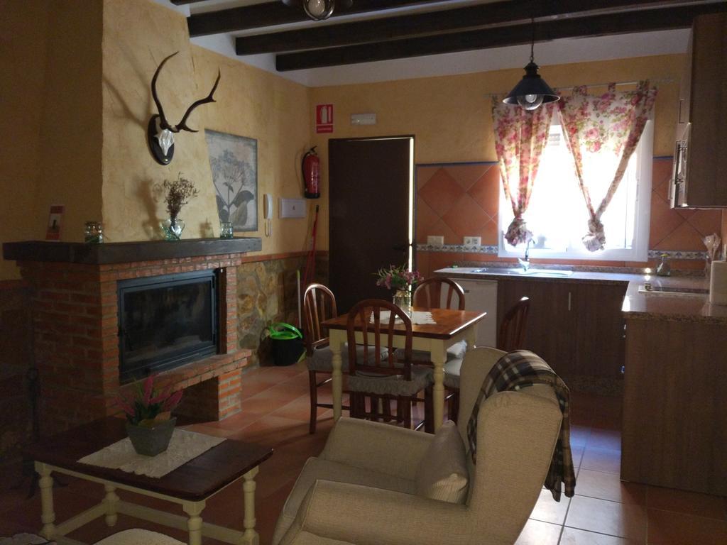 Casa Rural Sierra De Coripe Екстер'єр фото